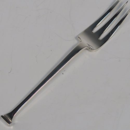 A very handsome Antique Sterling Silver christening set, having a fork and spoon in the plain Nail-End pattern, and all sitting in their original cream satin and dark blue velvet-lined presentation box. This elegant silver christening set was made by Charles Boyton and Sons of Sheffield in 1916. The dimensions of this fine hand-made antique silver christening set are length of fork 14 cms (5.5 inches), with a total weight of approx. 50g (1.6 troy ounces).