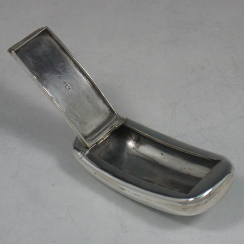 Antique Victorian sterling silver shaped pillbox made by Saunders & Shepherd of Birmingham in 1899. Length 6.5 cms.
