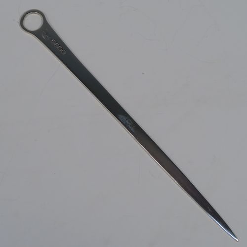 A very handsome Antique Georgian George III Sterling Silver meat or game bird skewer, having a very plain tapering body with a plain ring handle. This elegant antique silver skewer was made by William Bateman of London in 1814. The dimensions of this fine hand-made antique silver game bird or meat skewer are length 25.5 cms (10 inches), and it weighs approx. 64g (2 troy ounces).  