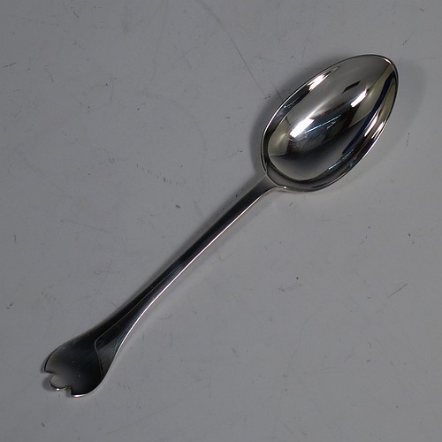 An Antique Victorian Sterling Silver set of 12 teaspoons and sugar nips in the Trefid End pattern, having plain oval bowls and handles, all in their original dark blue satin and velvet-lined presentation box. Made by Jackson and Fullerton of London in 1900. The dimensions of this fine hand-made antique silver set of sugar nips teaspoons are length of each spoon 11.5 cms (4.5 inches), and the total weight is approx. 159g (5 troy ounce).