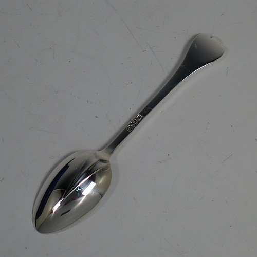 An Antique Victorian Sterling Silver set of 12 teaspoons and sugar nips in the Trefid End pattern, having plain oval bowls and handles, all in their original dark blue satin and velvet-lined presentation box. Made by Jackson and Fullerton of London in 1900. The dimensions of this fine hand-made antique silver set of sugar nips teaspoons are length of each spoon 11.5 cms (4.5 inches), and the total weight is approx. 159g (5 troy ounce).